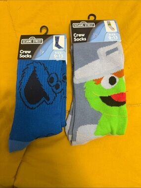 Sesame Street Theamed Crew Socks